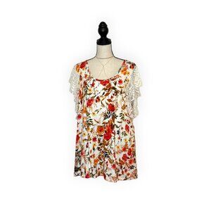 Torrid Knit w/ lace short sleeve